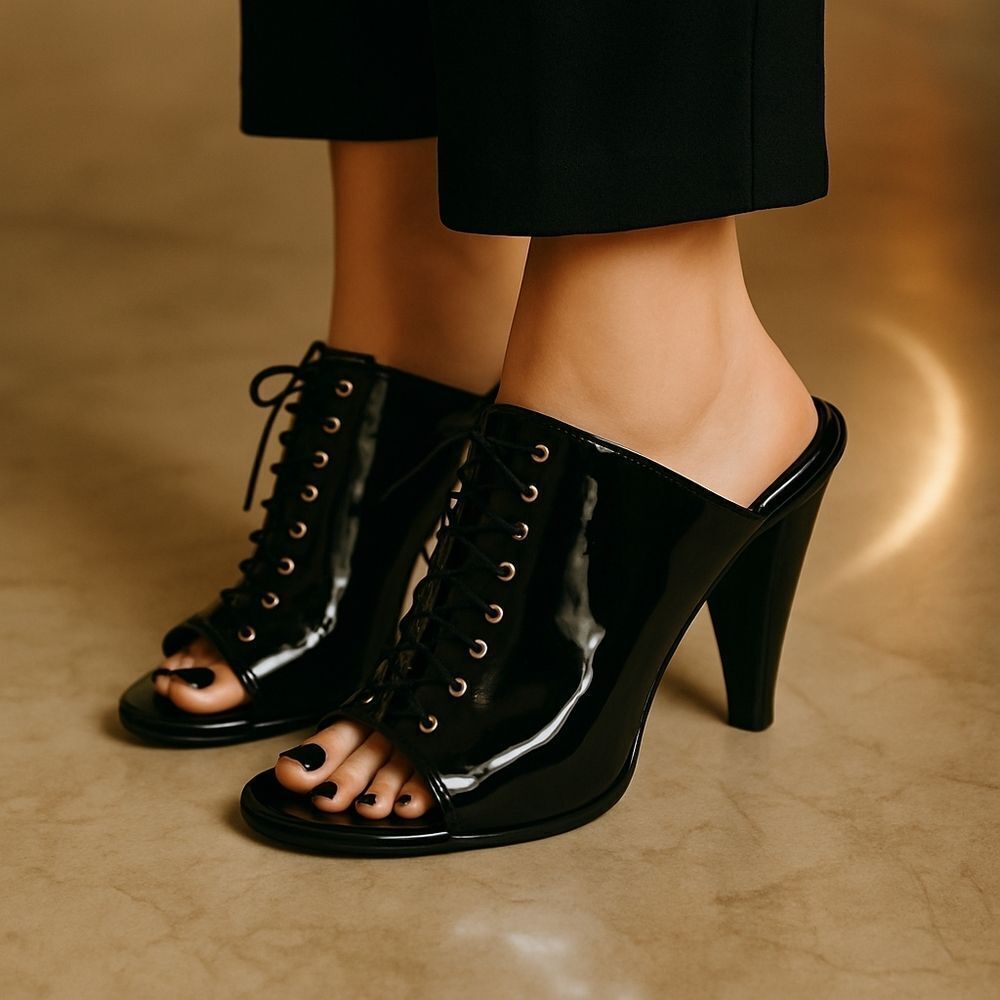 Bebe Tropez Black Patent Lace-Up Mules | Cone Heels Size 6M Leather Sole Sexy